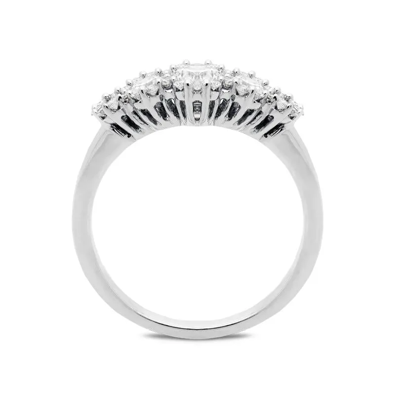 18ct White Gold 0.87ct Diamond Graduated Cluster Ring