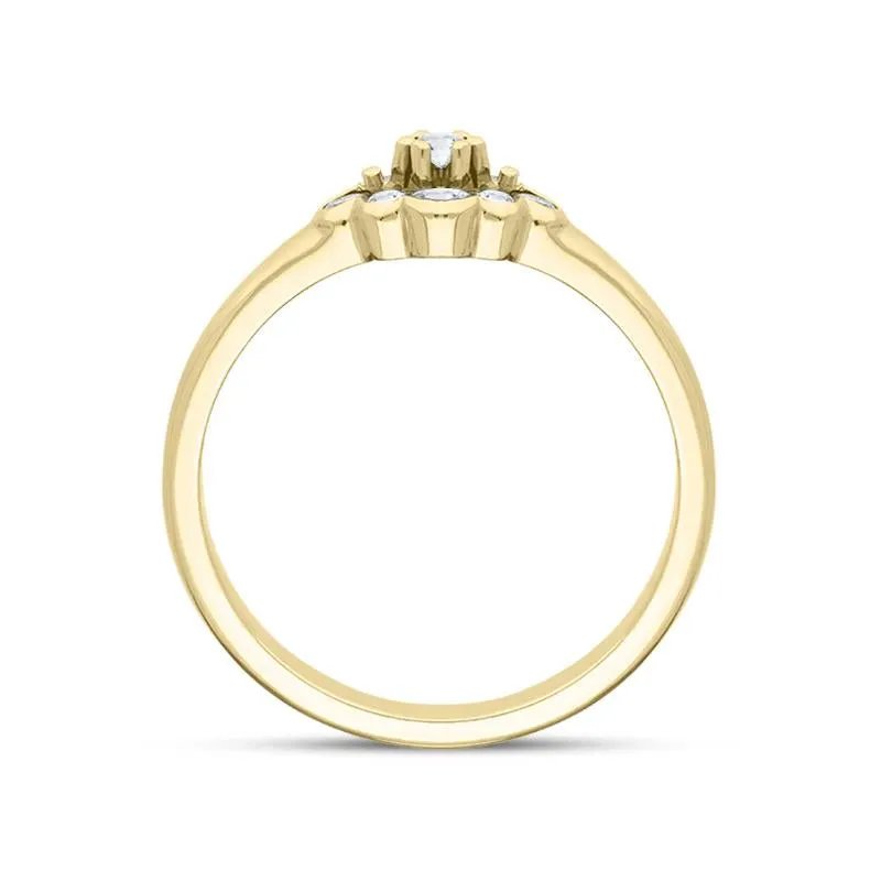 18ct Yellow Gold Diamond Rhombus Shape Cluster Style Ring