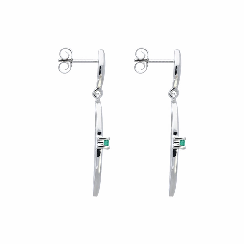 18ct White Gold 0.067ct Emerald Diamond Oval Stick Stud Earrings