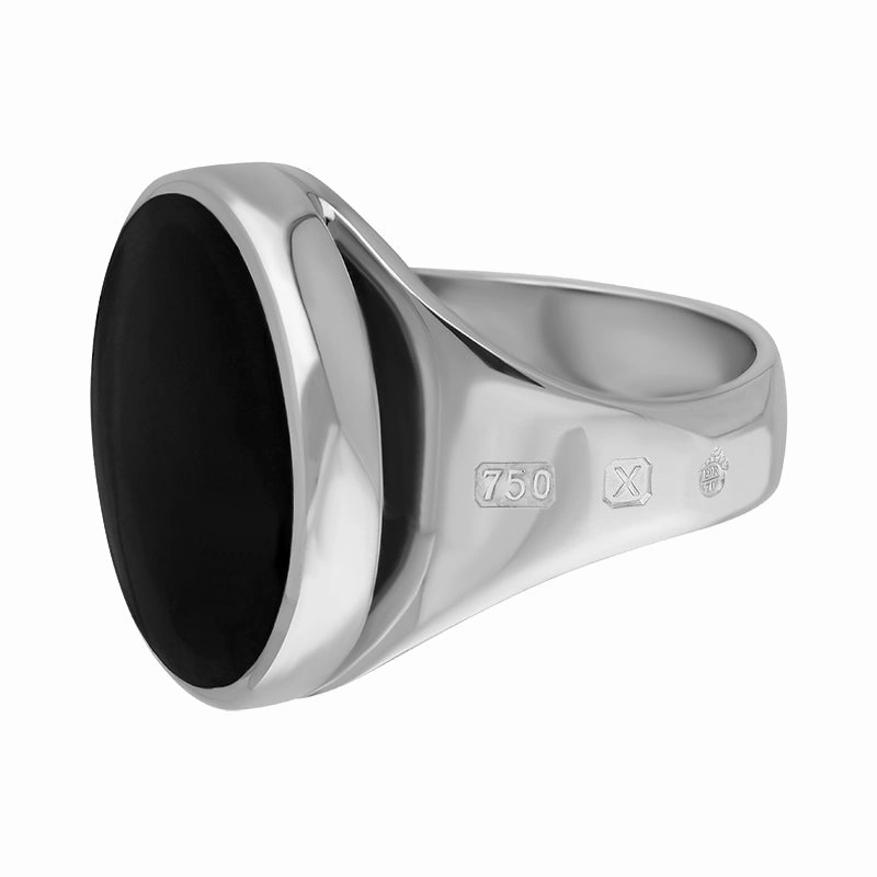18ct White Gold Whitby Jet Queen's Jubilee Hallmark Small Round Ring D