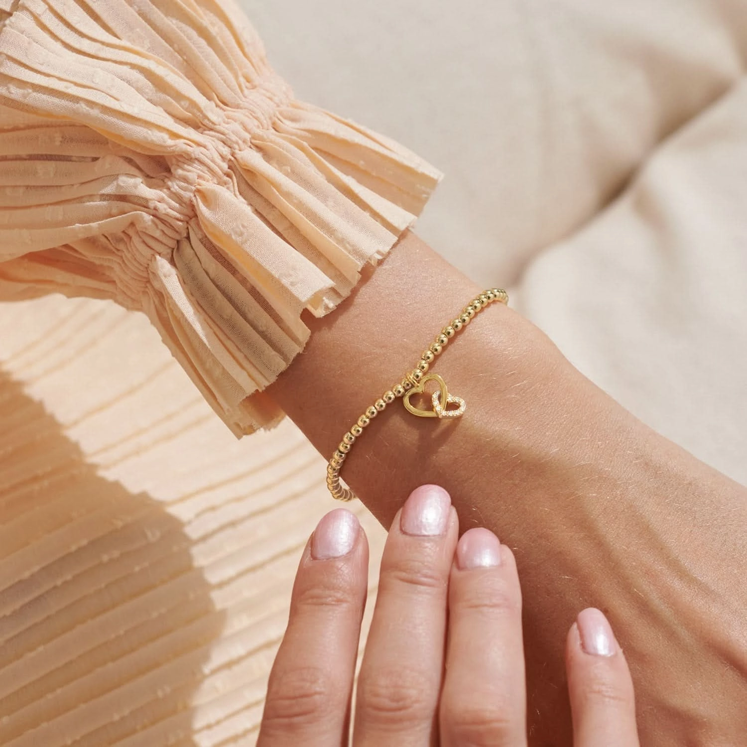 A Little Mother And Daughter Gold Plated Bracelet 8218