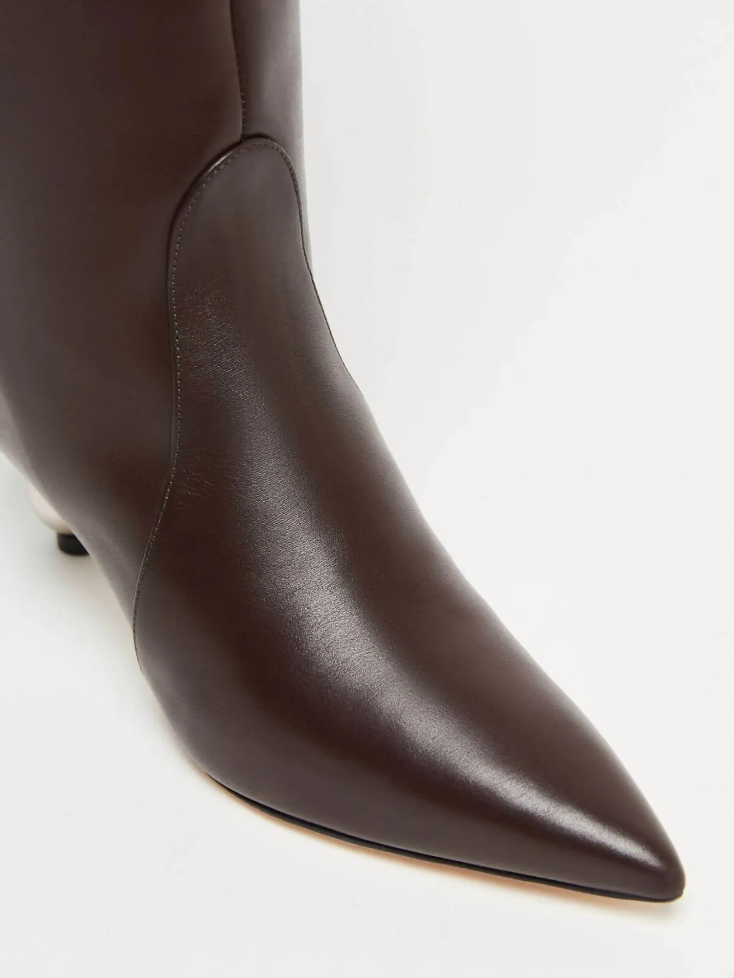 Assiro Boots In Dark Brown