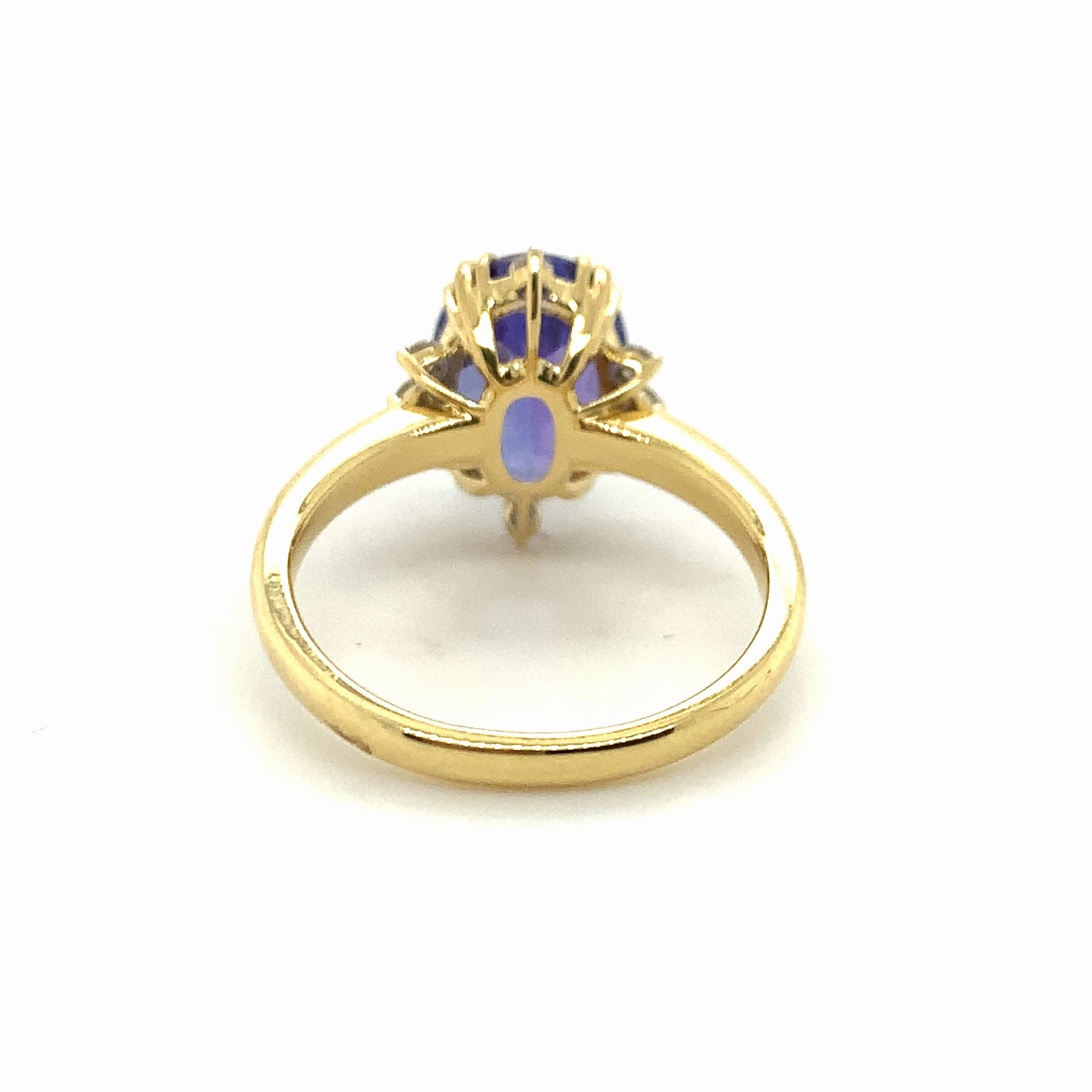 Aura Tanzanite Ring