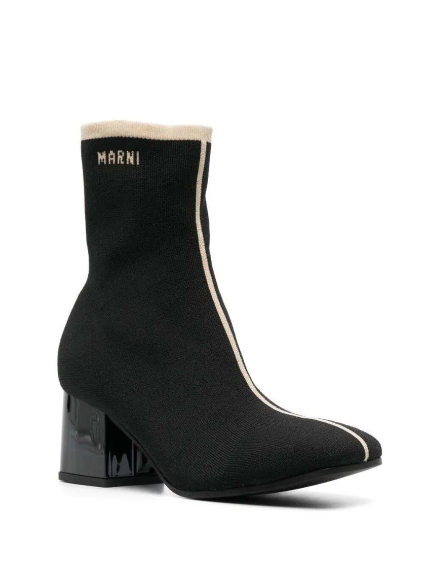 Black Ankle Boot In Leather