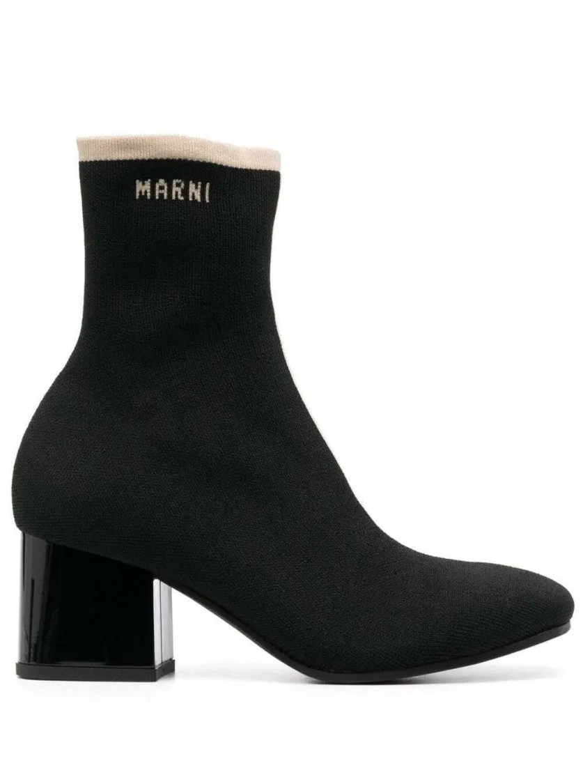 Black Ankle Boot In Leather