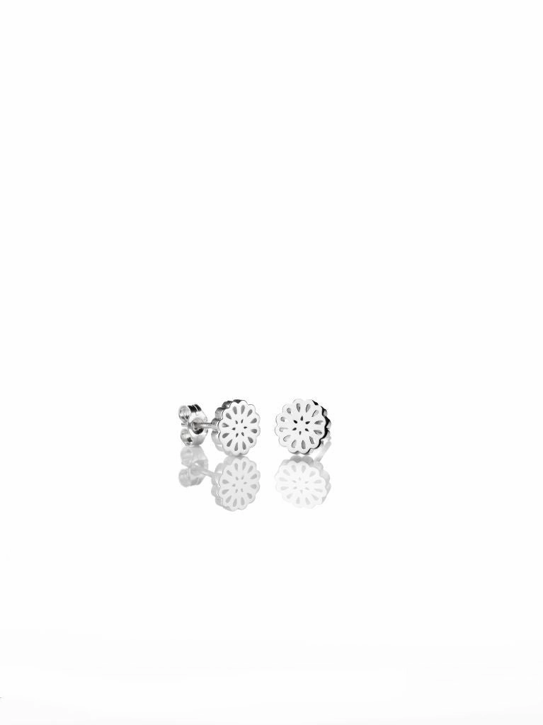 Boh Runga Lotus Studs