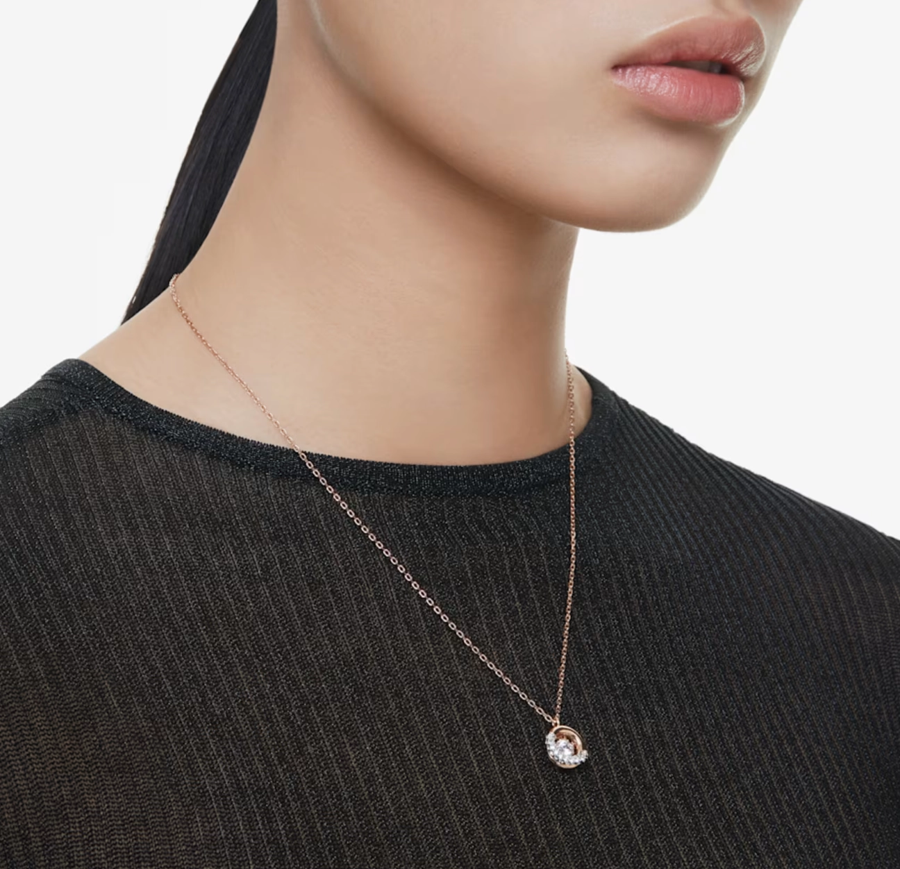 Dextera Round Cut White, Rosegold Tone Pendant