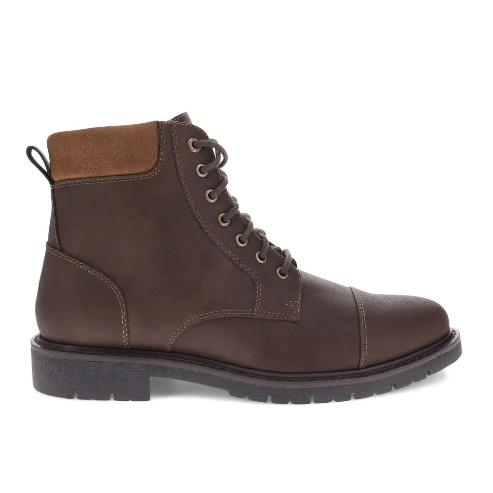 Dockers Mens Dudley Rugged Casual 7-Eyelet Captoe Boot