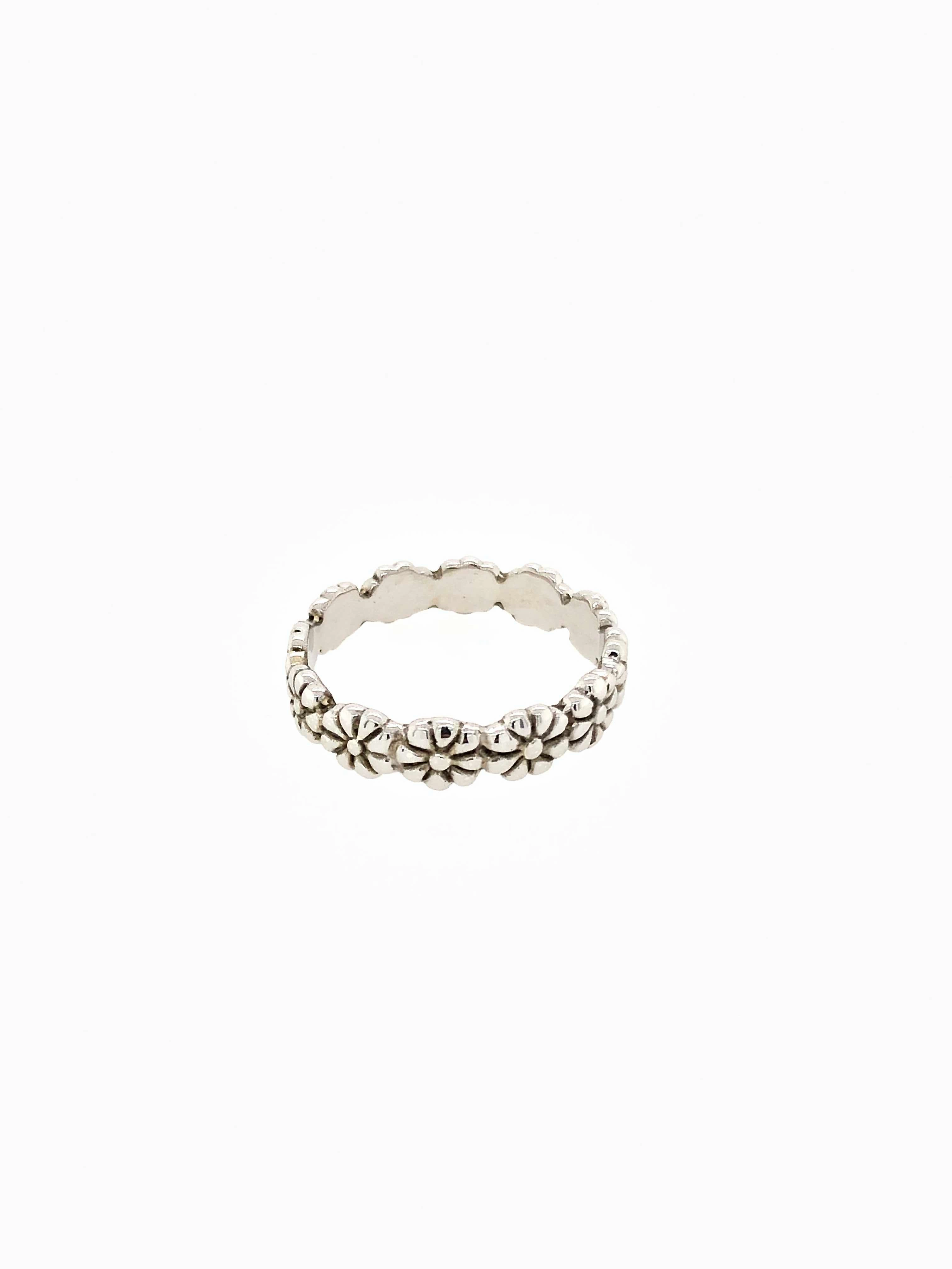 Flower White Gold Ring