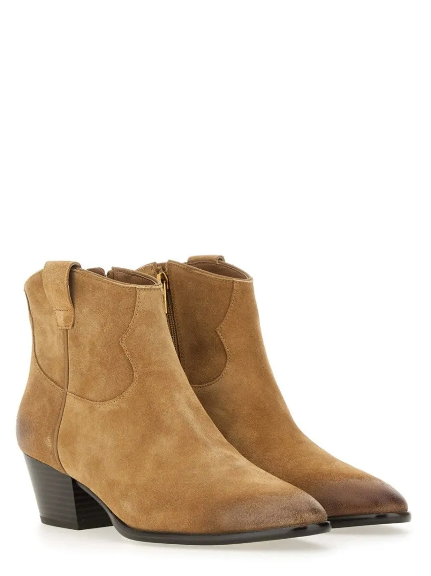 Hunger" Boots
