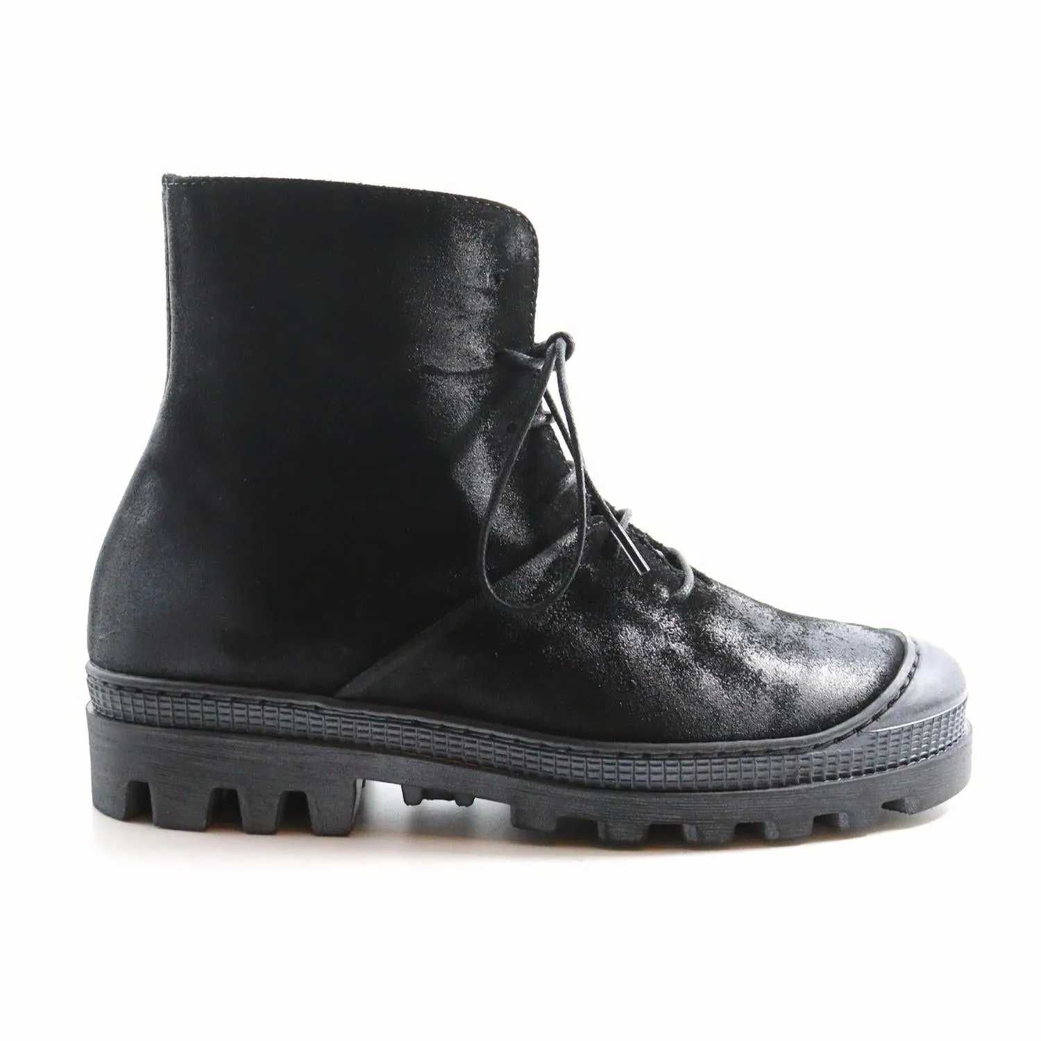 Lace-Up Suede Boots In Black