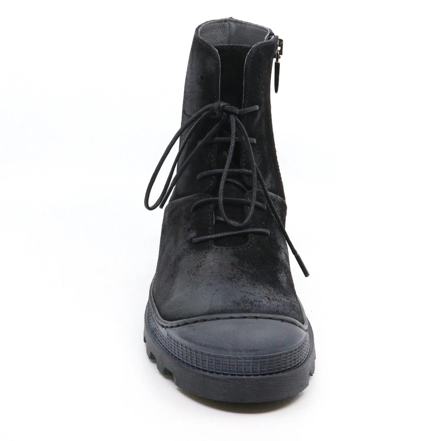 Lace-Up Suede Boots In Black