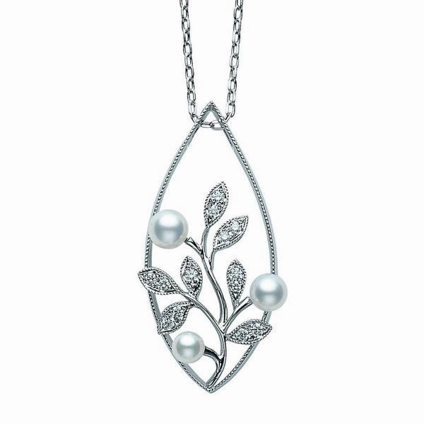 Mikimoto 18ct White Gold Diamond White Akoya Pearl Vine Necklace