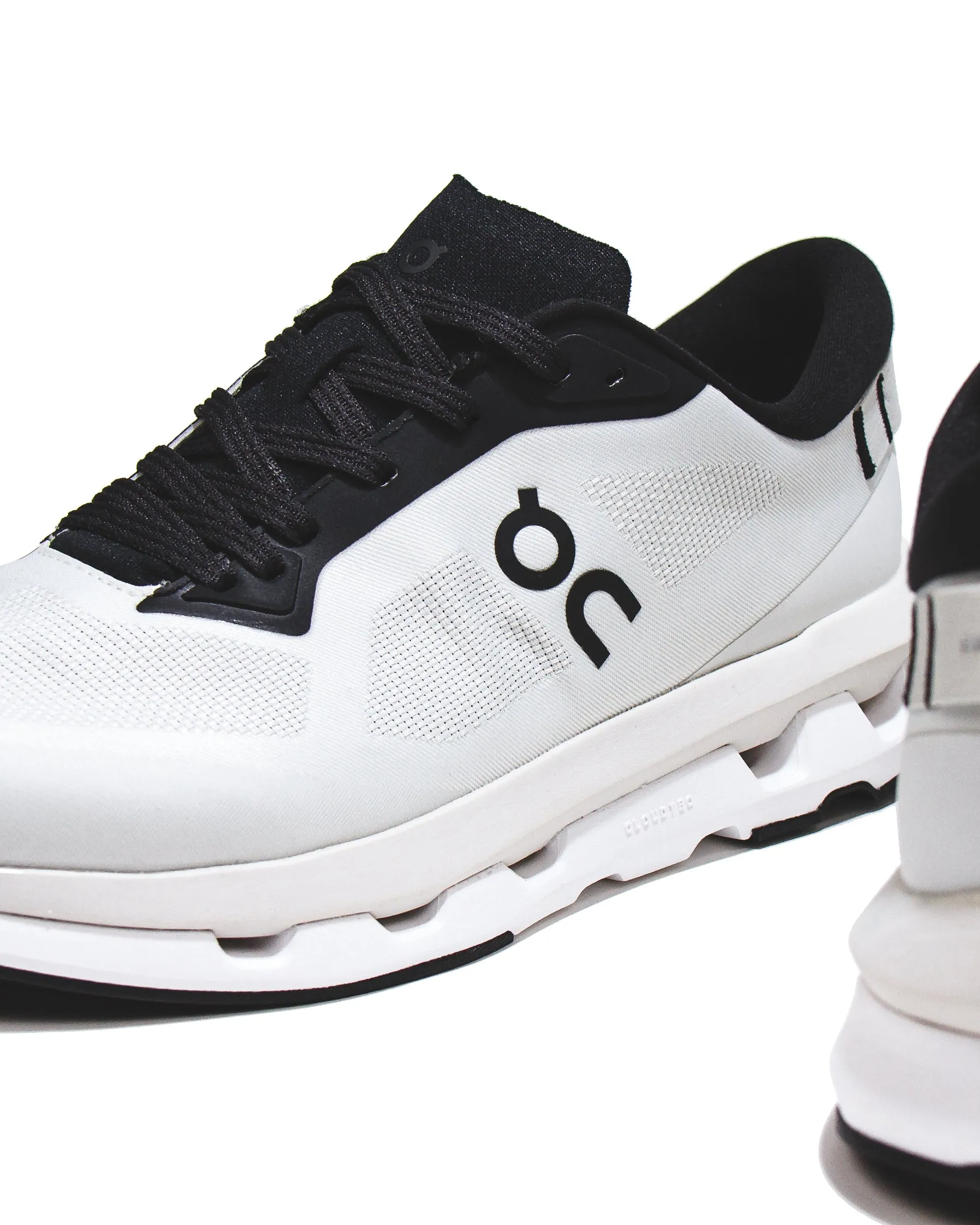ON Men Cloudzone Ice Black 3MF10081926