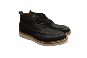 Rud Chukka Nubuck Boot In Black