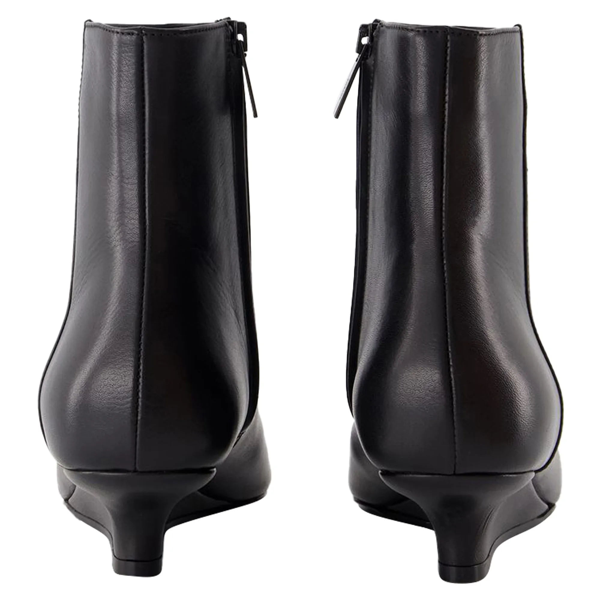 Sharp Ankle Boots - TOTEME - Leather - Black