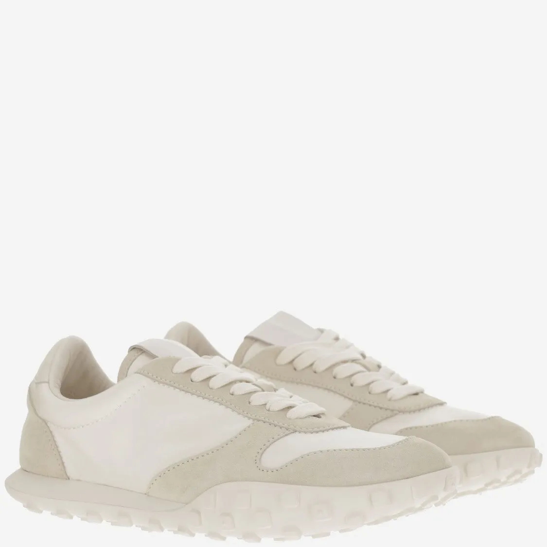 Sneakers Moon
