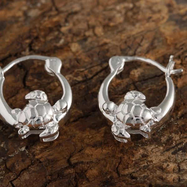 Sterling Silver Honu (Hawaiian Turtle) Hoop Earrings