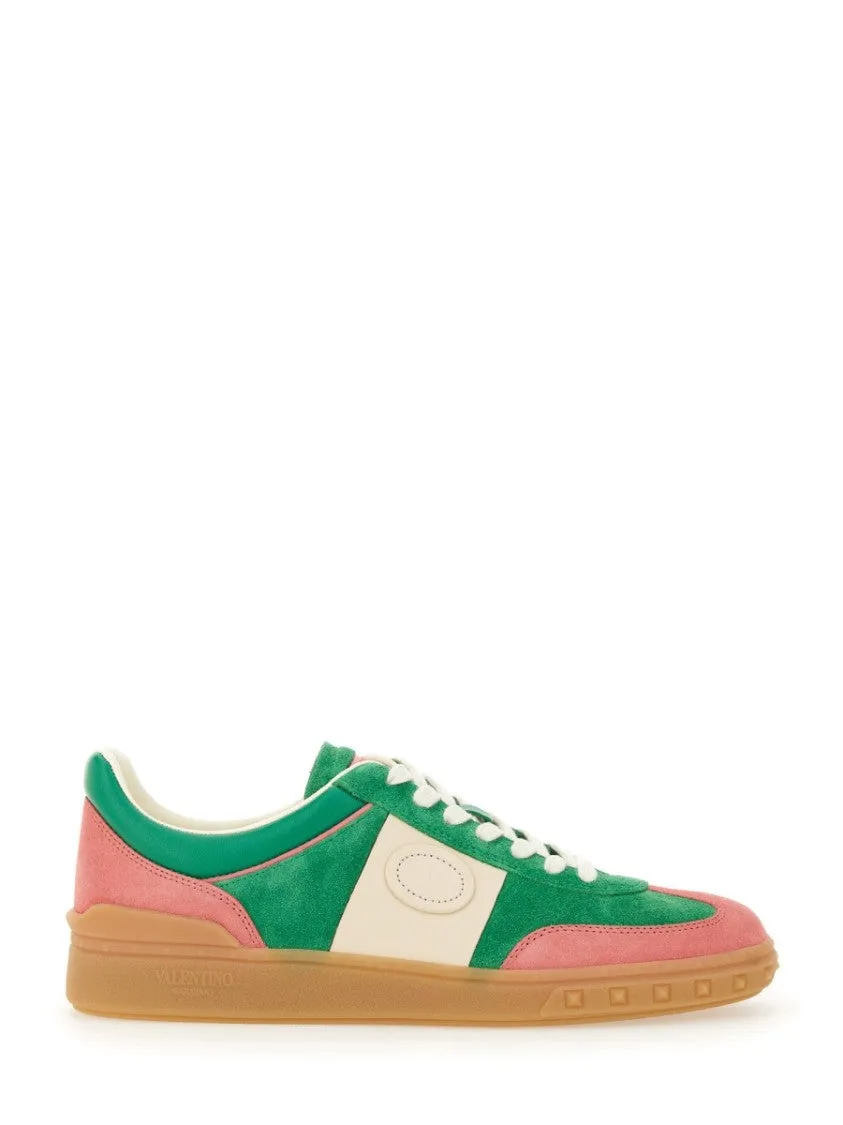 Upvillage" Sneaker
