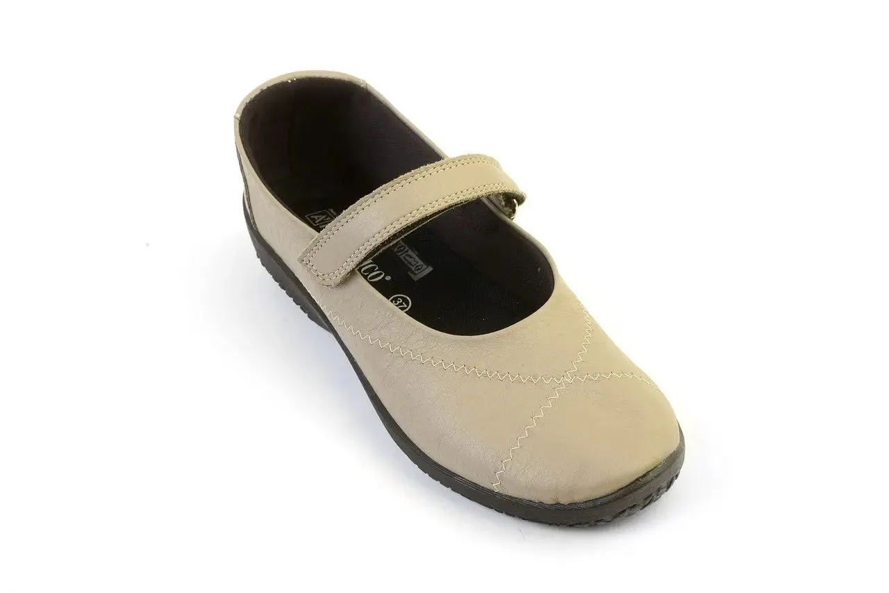 Womens Arcopedico L18  Classic Mary Jane with Flexible Comfort