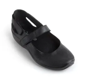 Womens Arcopedico L51  Lightweight, Breathable & Custom-Fit Comfort