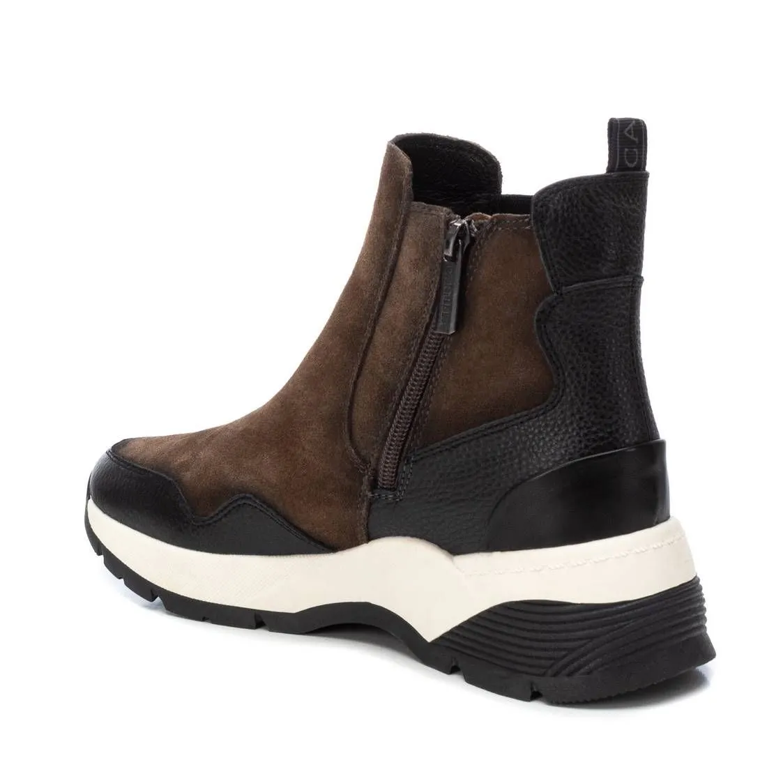 Women's Casual Booties By XTI