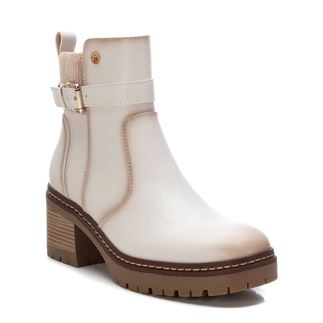 Women's Casual Booties By XTI