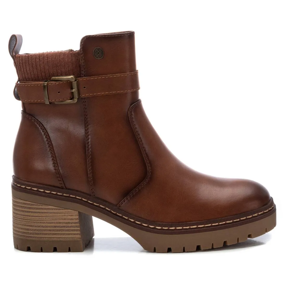 Women's Casual Booties By XTI