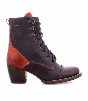 Women's Judgement Boots In Betta Black/red