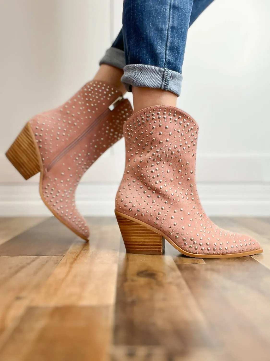 Women's Lowlights Boots In Blush