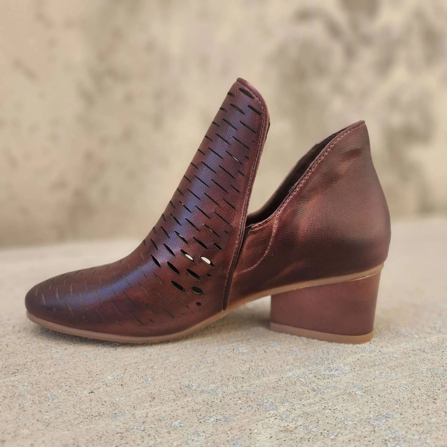 Women's Nico Boots In Coffee/tan