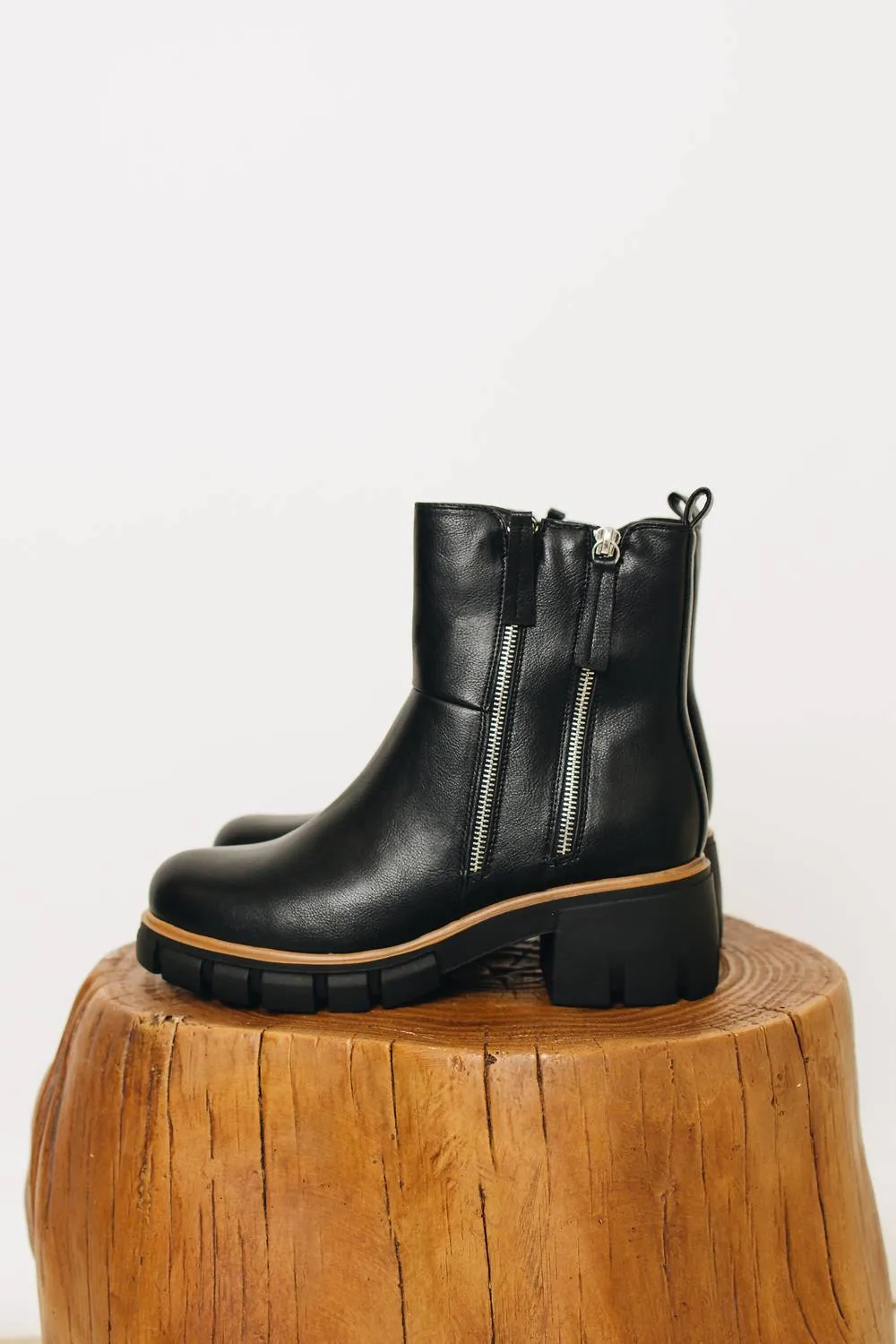 Women's Rohen Boots In Black