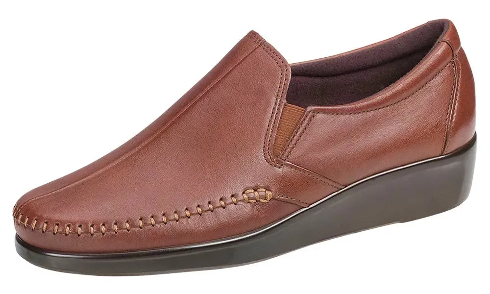 Womens SAS Dream  Sleek Leather Slip-On with Cushioning & Flexibility