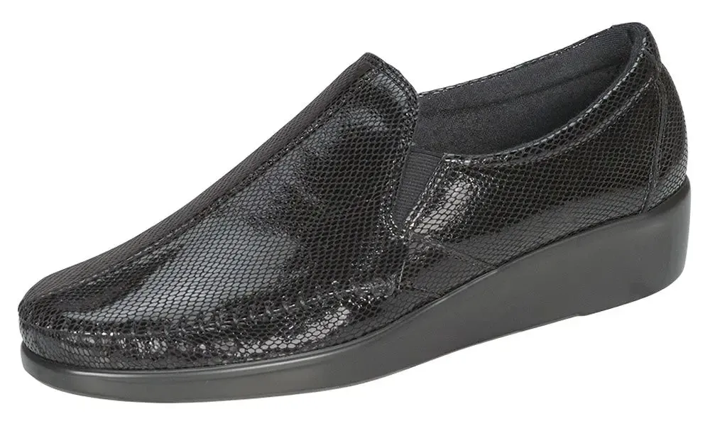 Womens SAS Dream  Sleek Leather Slip-On with Cushioning & Flexibility